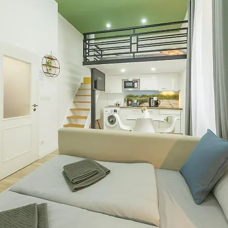 Apartamento Homely I 32m2 Loft I Elevator I Self Check-in