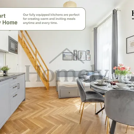 Homely I 32m2 Loft I Elevator I Self Check-in Apartamento *