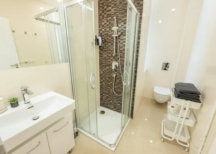 Stylish 2Br Apartment - Prague Center - Elevator Διαμέρισμα *